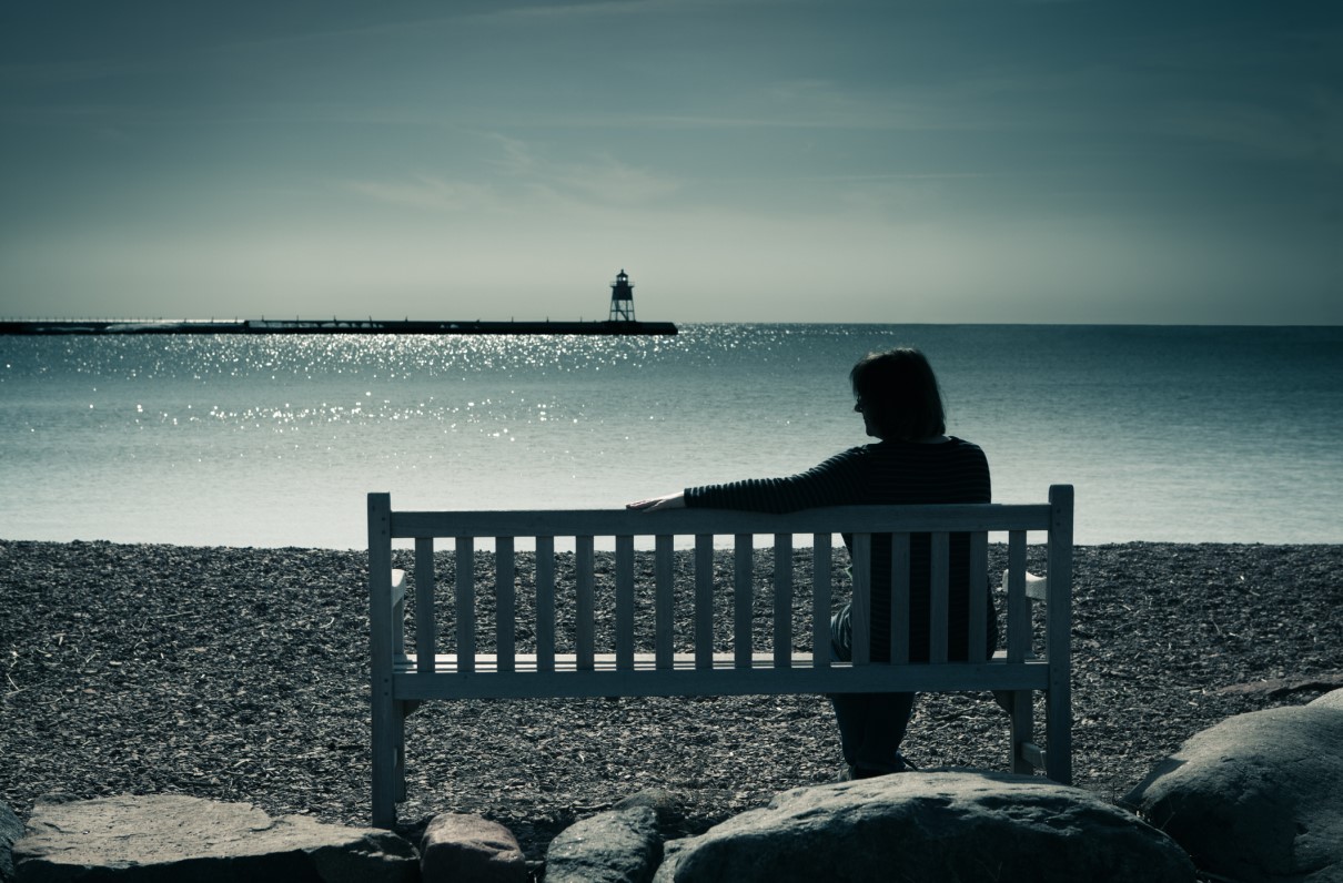 Surviving Spouse Corner: The 4 Facets of Grief 