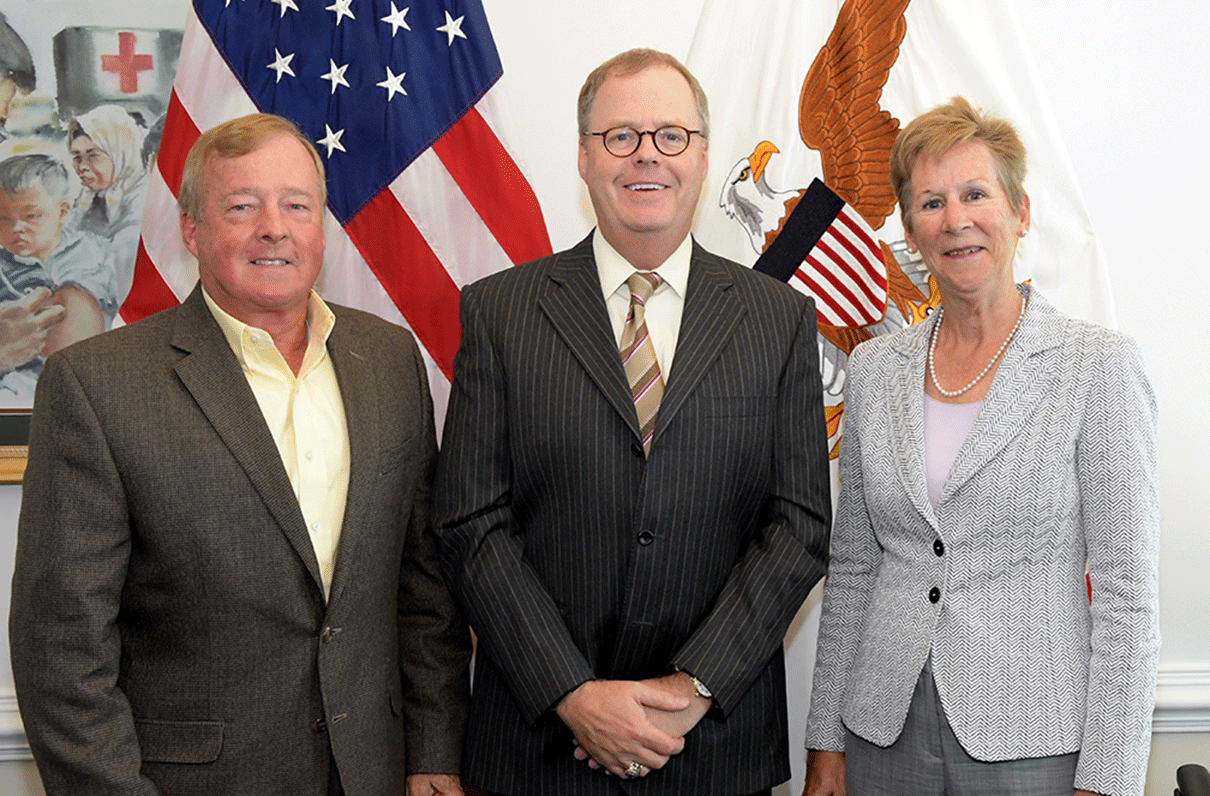 MOAA President Meets With New Top Pentagon Health Official