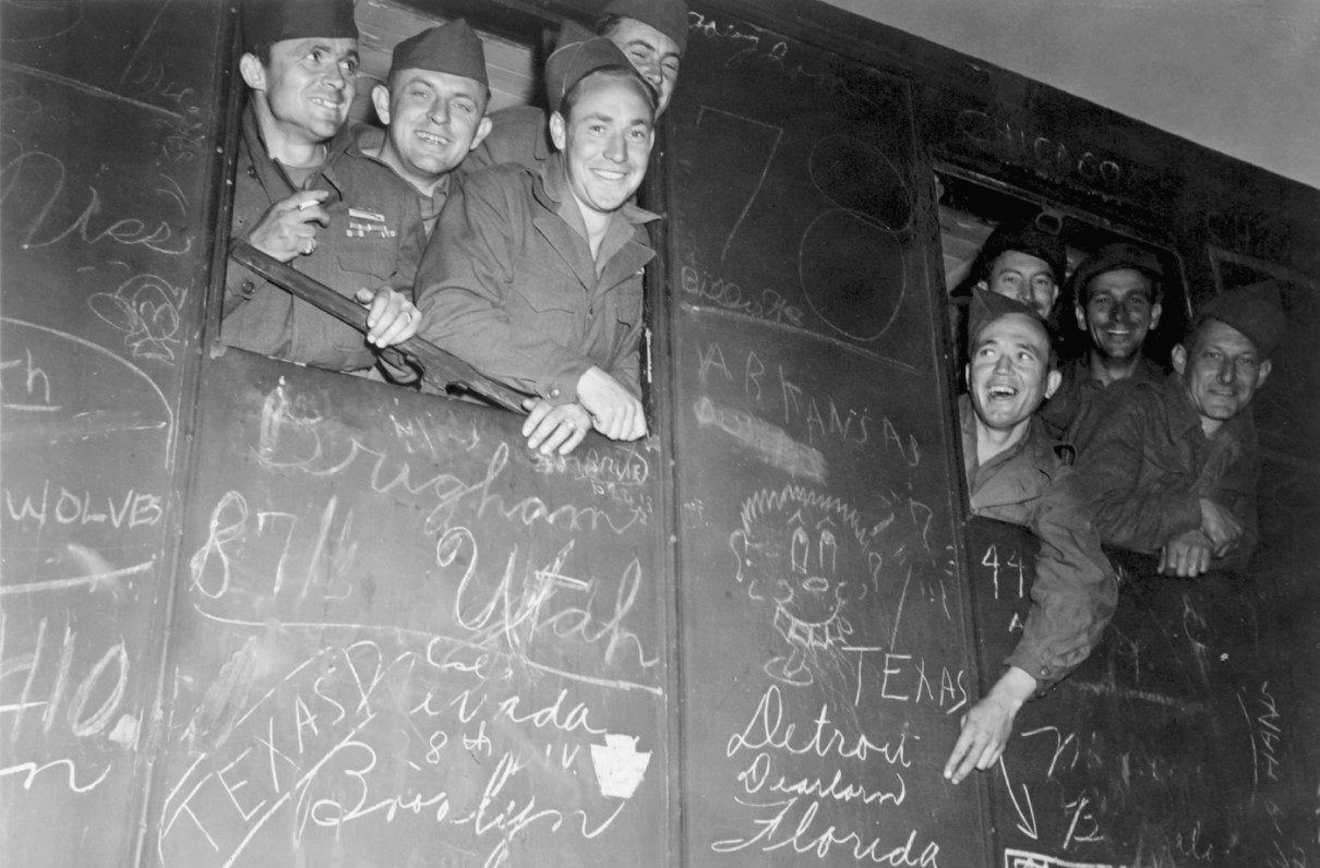 Marking Milestones: MOAA Seeks Stories From World War II Veterans